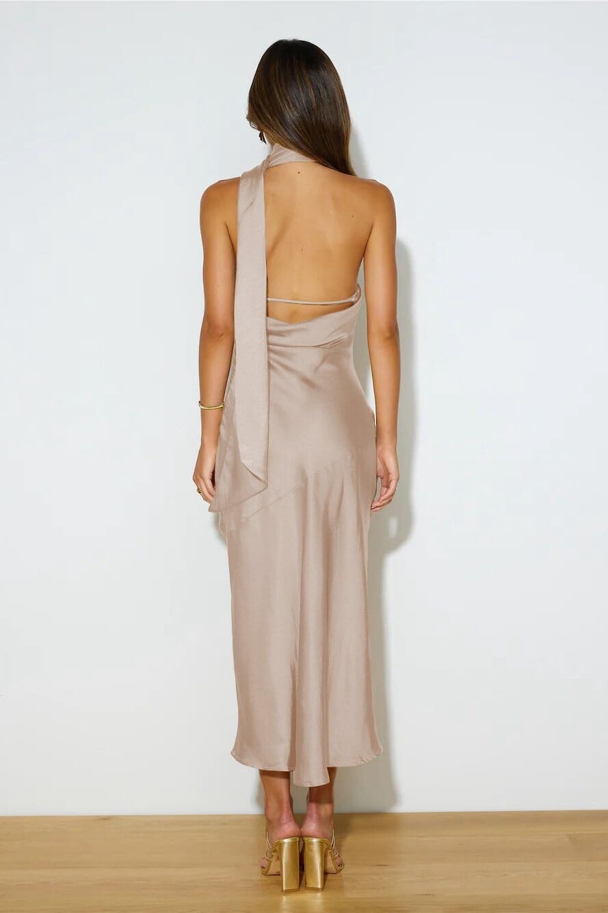 Chloe™ | Vestido Midi de Seda Lujo con Cuello Halter
