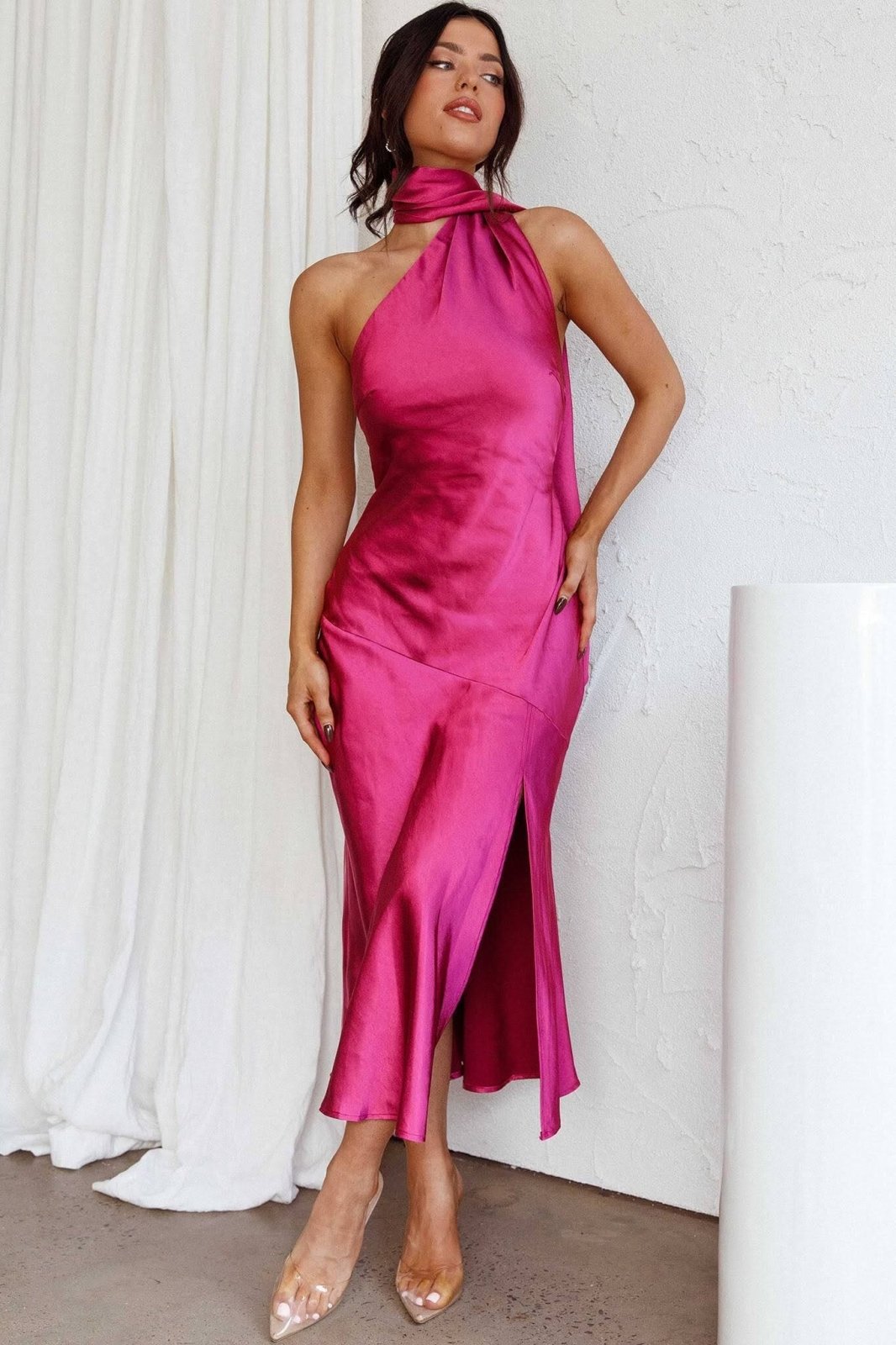 Chloe™ | Vestido Midi de Seda Lujo con Cuello Halter