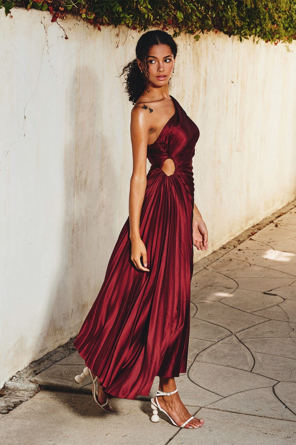 Indy™ | Elegante Vestido Midi Plisado
